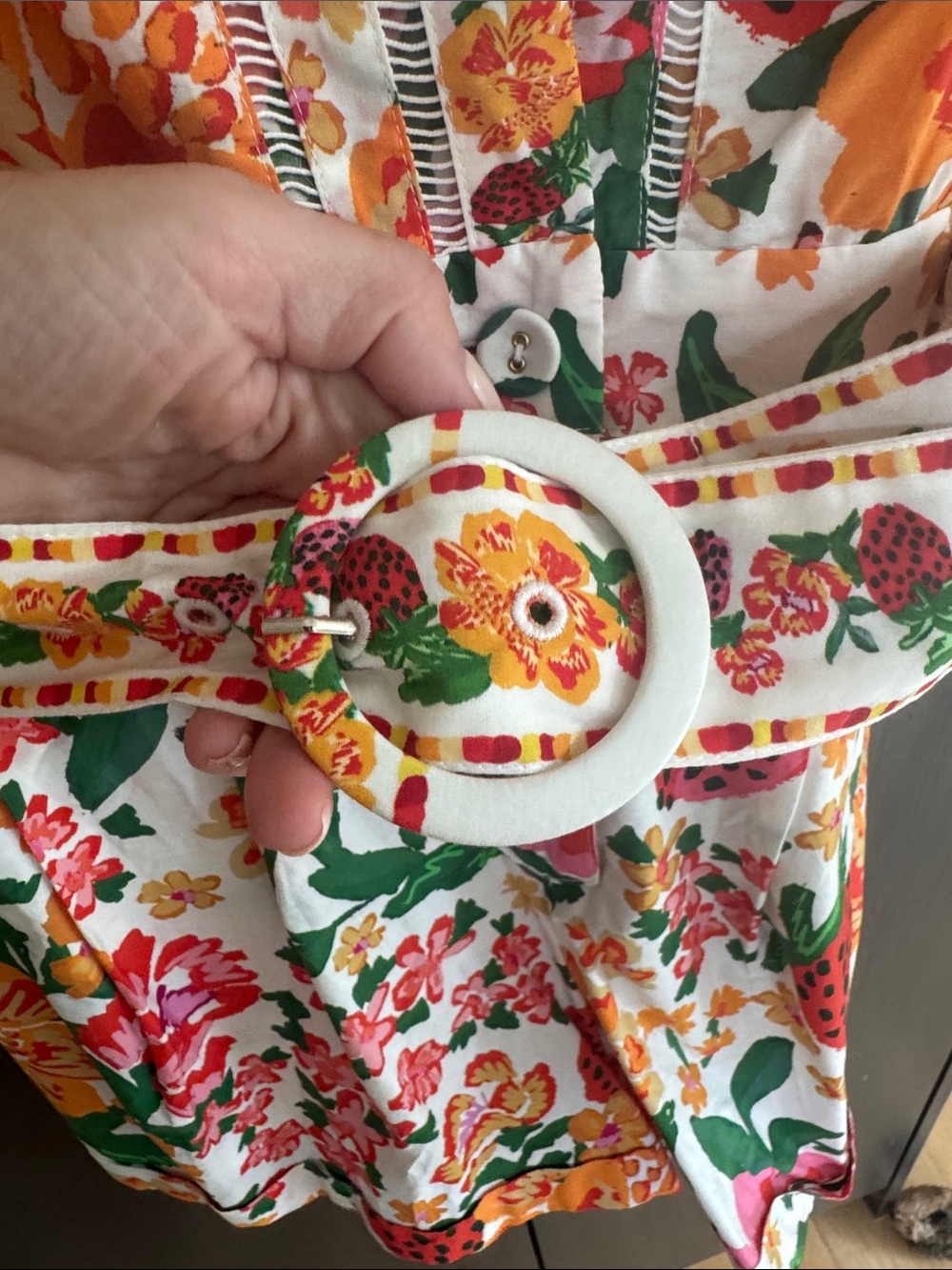 FARM Rio Vibrant Floral Puff-Sleeve Romper in White, Orange & Pink - Picture 4 of 5
